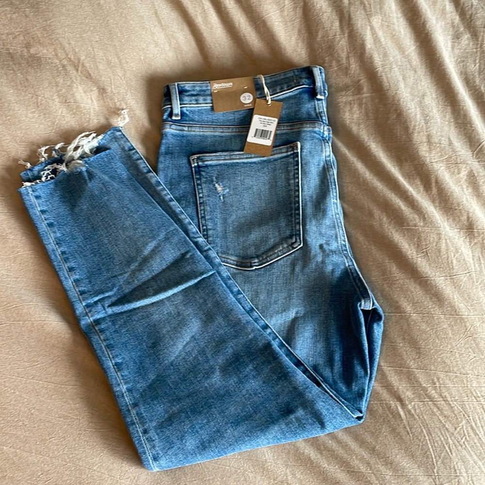 Revtown. The sky-high slim. All day indigo jean. 32A.